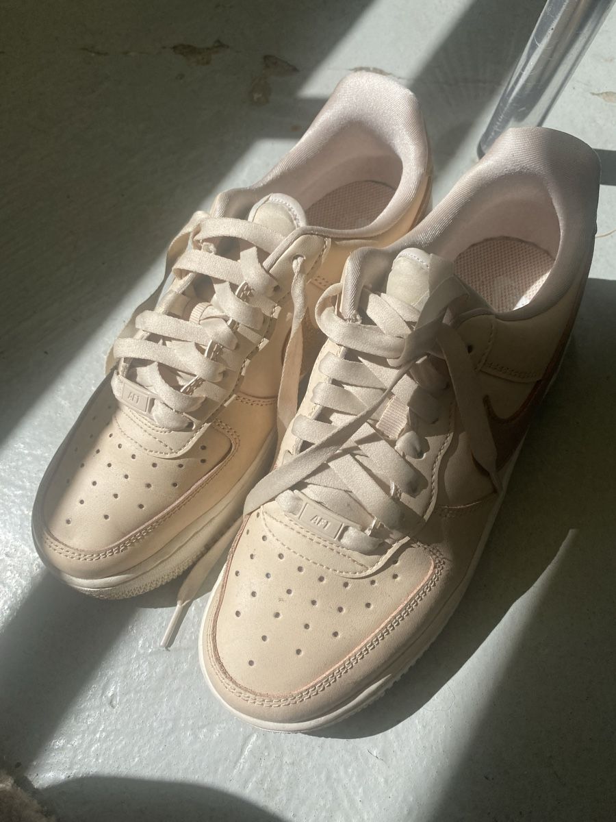 Nike Scarpe da donna: Nike Air Force 1 – Nuovo (secondo la descrizione) da Zürich venduto da Zamamama