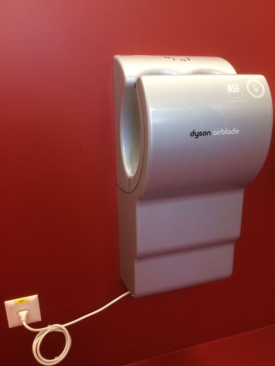 DYSON Airblade AB01 Händetrockner Kaufen auf Ricardo