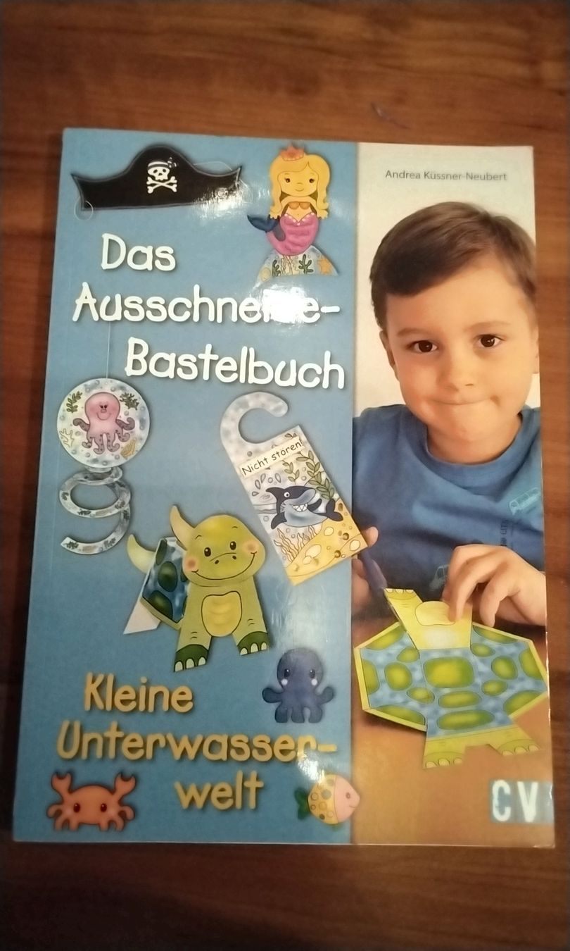 Kit bricolage: Bastelbuch "Kleine Unterwasserwelt" – Usato da Büren SO venduto da T02rickonSWE