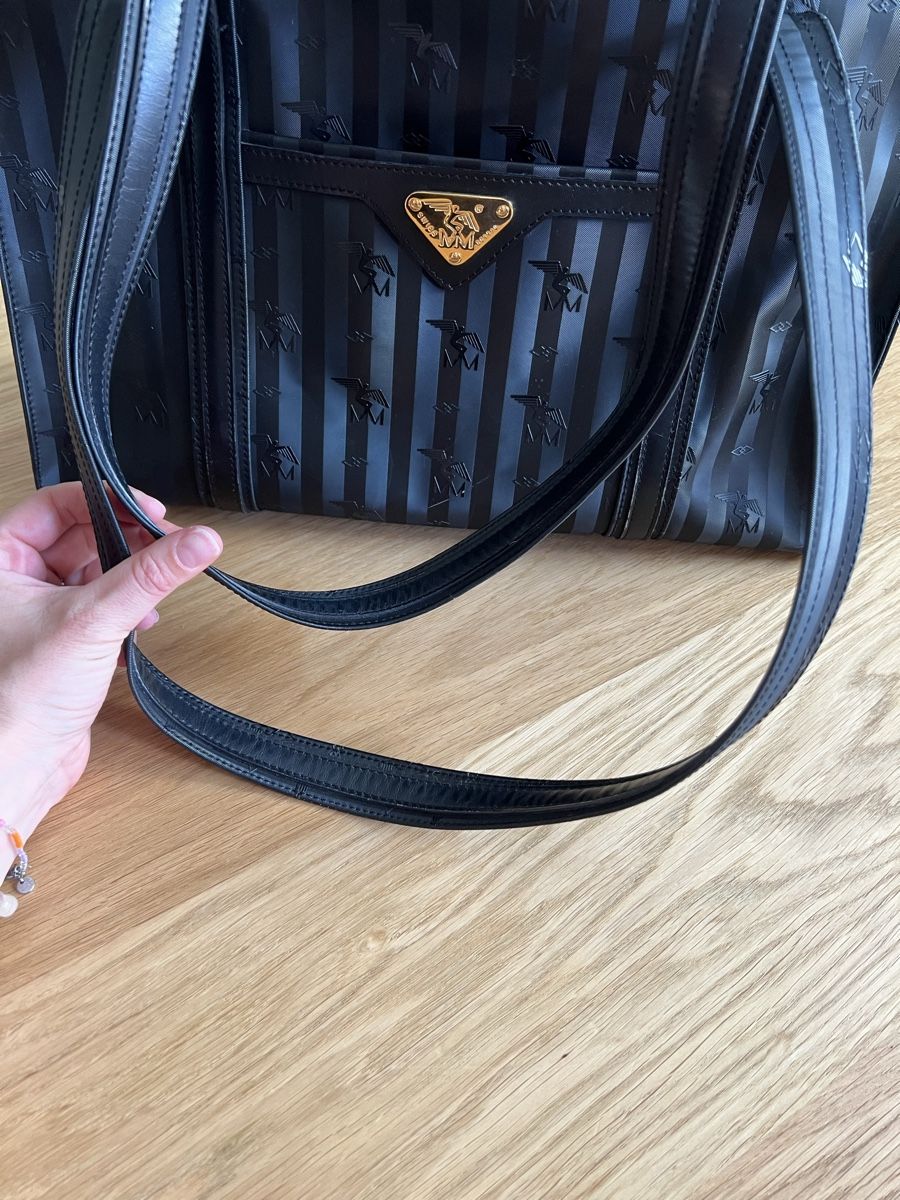 Maison Mollerus Sacs femmes: Tasche Maison Mollerus schwarz Gestreift – D'occasion à Subingen par Mike_4553 2