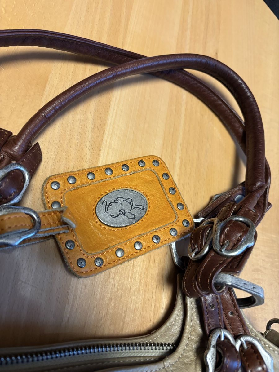 Taschen für Damen: Handtasche Sequenza – Gebraucht aus Münsingen von Richigen 4