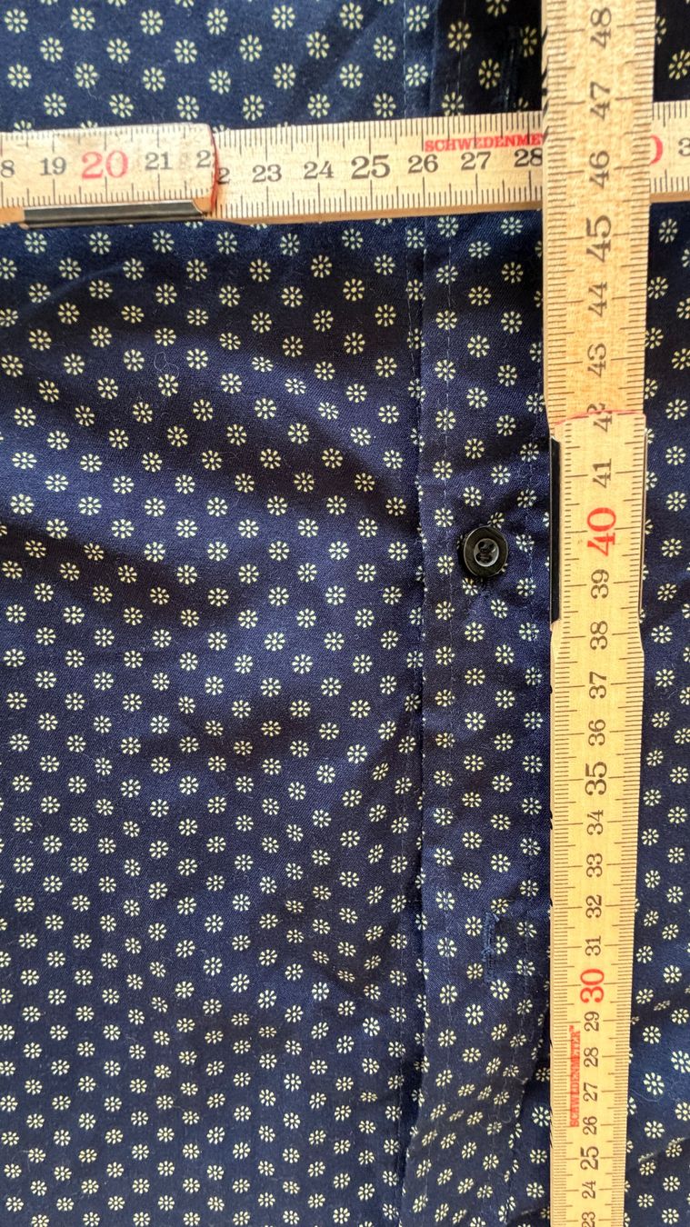 Chemisiers: Bluse - blau weiss gemustert ca. Gr. 42 – D'occasion à Winterthur par Secondhand-Family 2