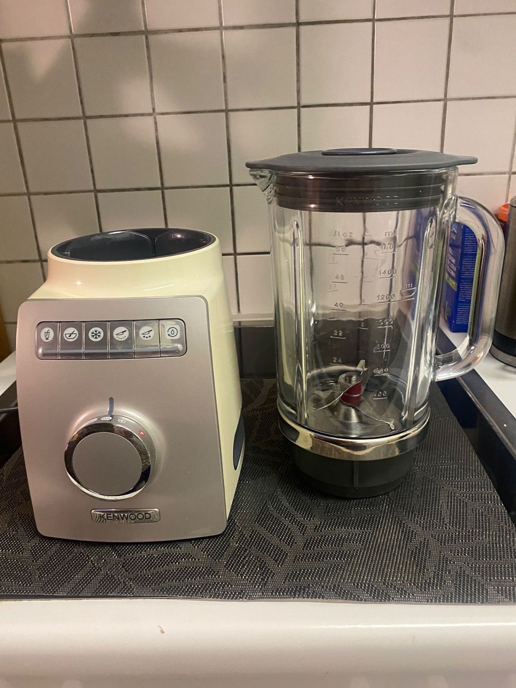 Kenwood Appareils de cuisine: Küchenmixer Kenwood BLM80 – D'occasion à Nesselnbach par dieinsel 2