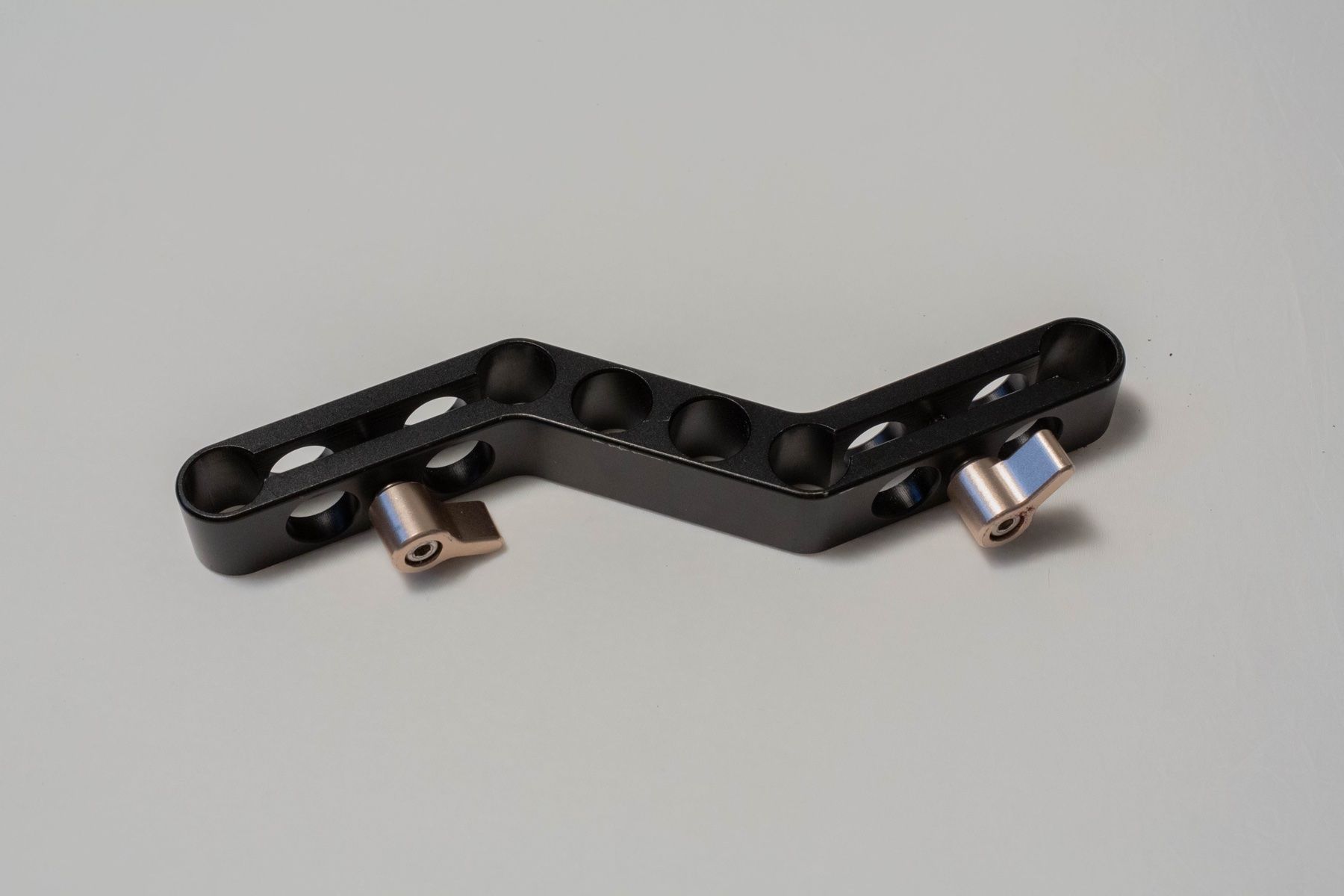 Lecteurs & Adaptateurs: Genuis-tech Rod hight and offset adapter – D'occasion à Liestal par fil_z6c9