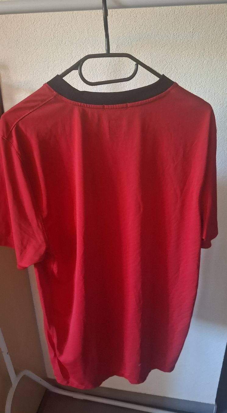 Leibchen & Hosen: Maillot Manchester United Taille L – Gebraucht aus Lausanne von SwissFootballShirt 3