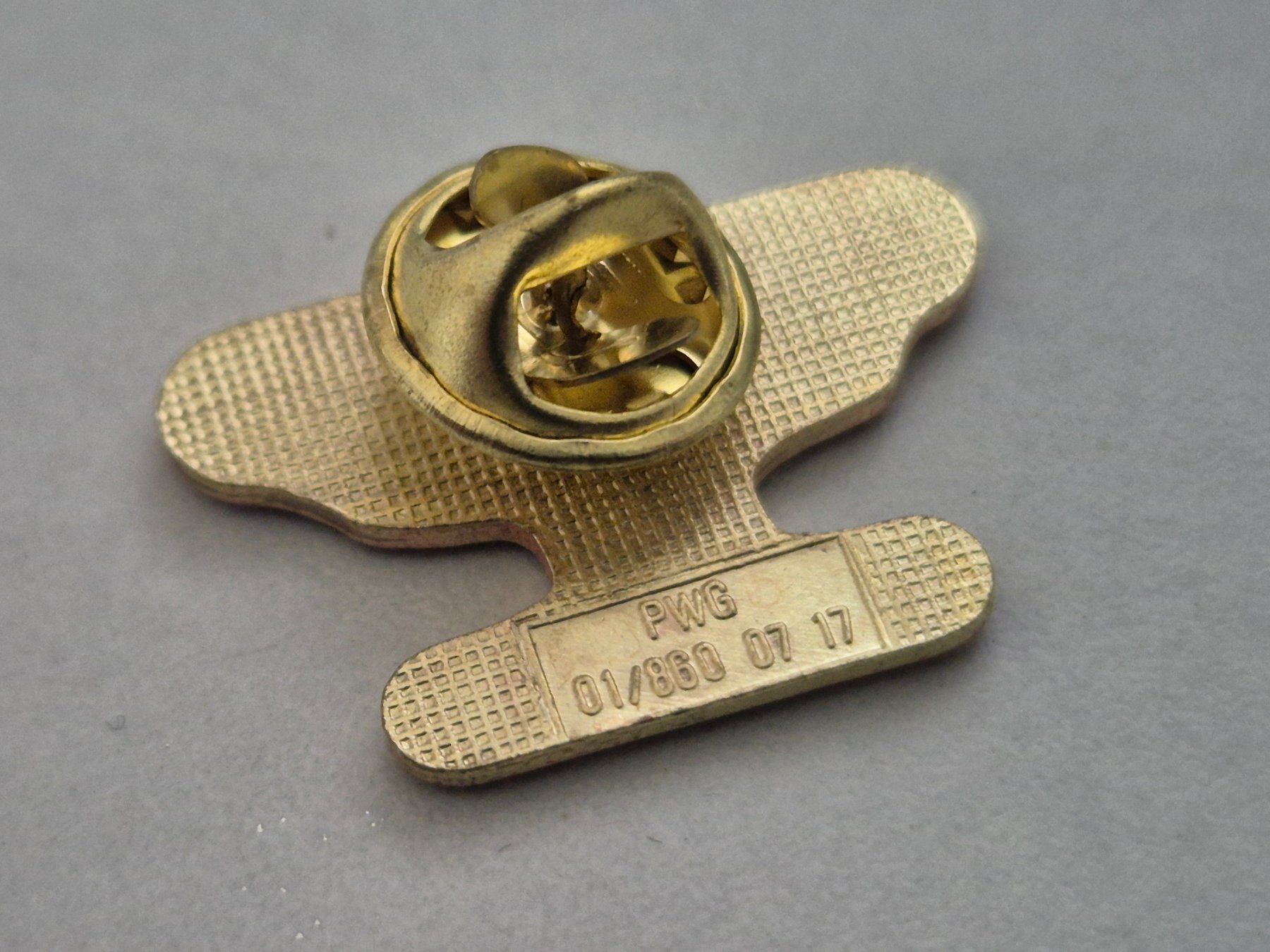 Placchette & Badge: CHURASCO Steakhouse     -     Pin – Usato da Niederweningen venduto da Obson 1