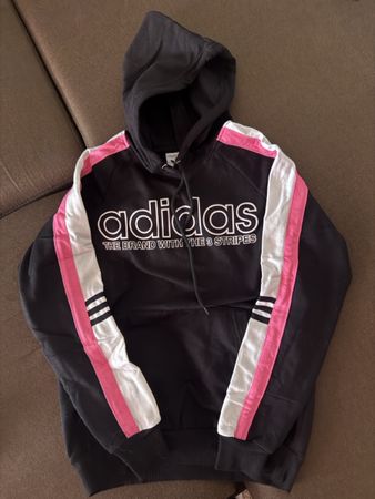Pull Adidas vintage à capuche, taille M, parfait pour l'hive