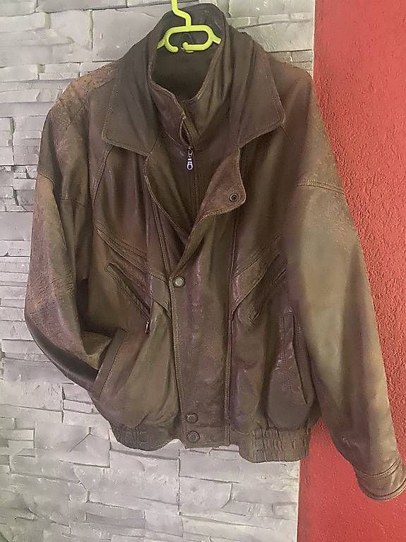 Giacche: Veste cuir  – Usato da Le Noirmont venduto da Leszukis 1