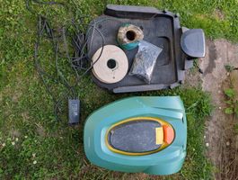 Mäher Roboter Okay mit Zubehör und Ladestation