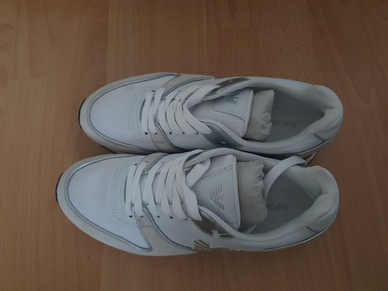 Armani Damenschuhe: neue Emporio Armani Sneaker – Neu und originalverpackt aus St. Gallen von 1811123 3