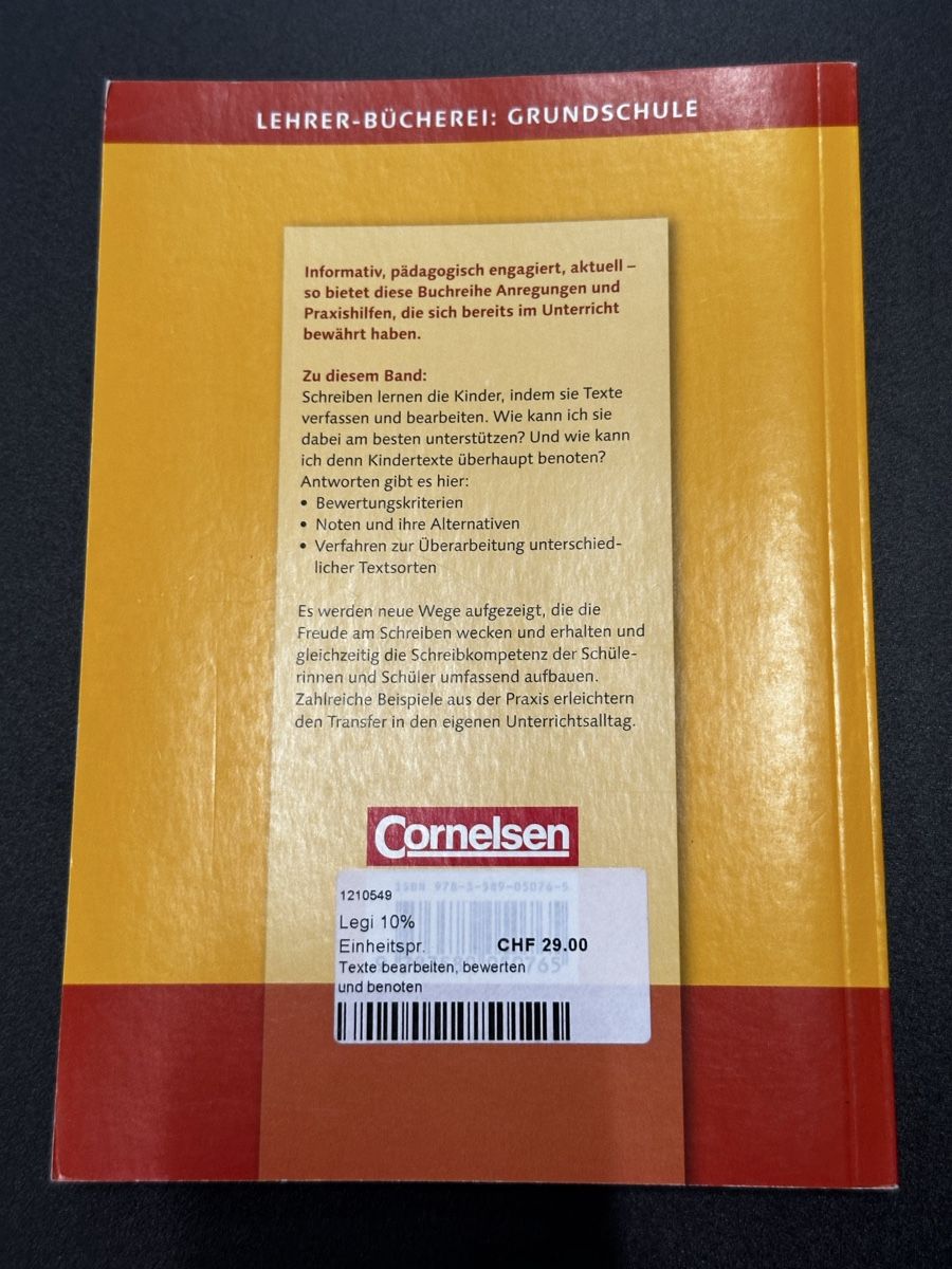 Libri: Texte bearbeiten, bewerten, benoten - Cornelsen Skriptor – Nuovo (secondo la descrizione) da Eglisau venduto da Brewster1 1
