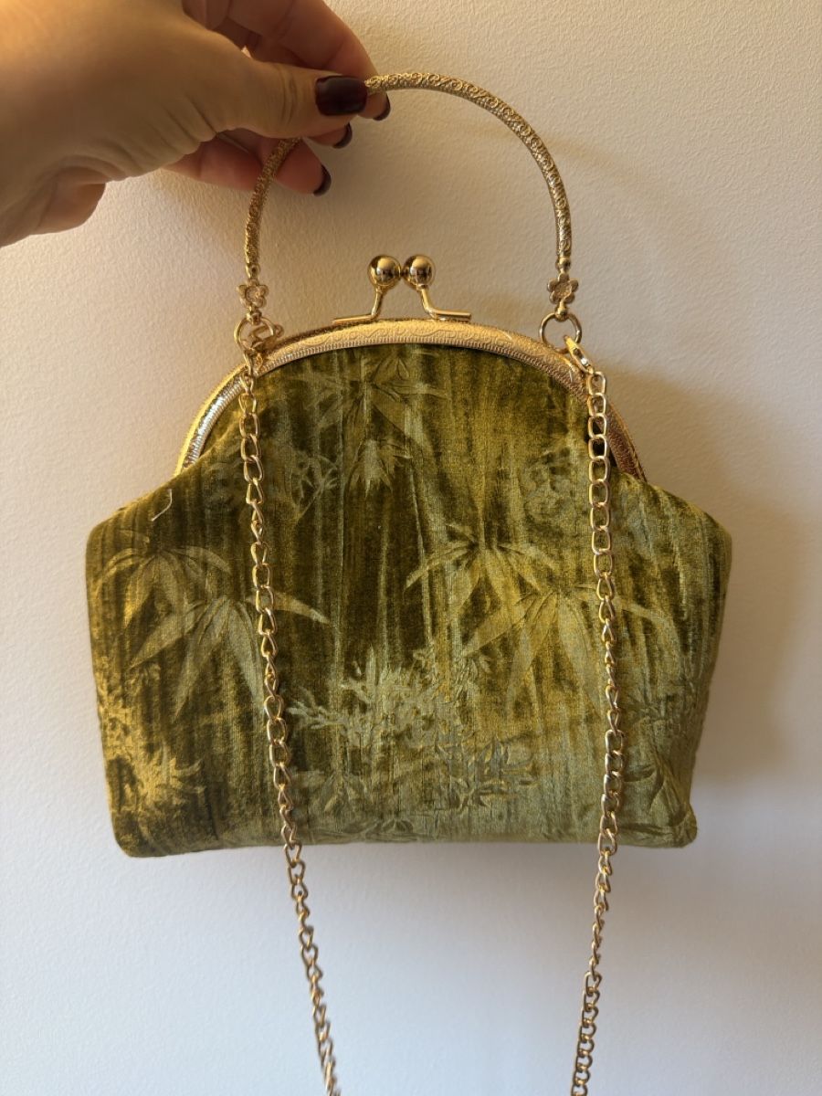 Taschen für Damen: Chutch bag – Neu (gemäss Beschreibung) aus Hausen AG von nik_9sg2 1