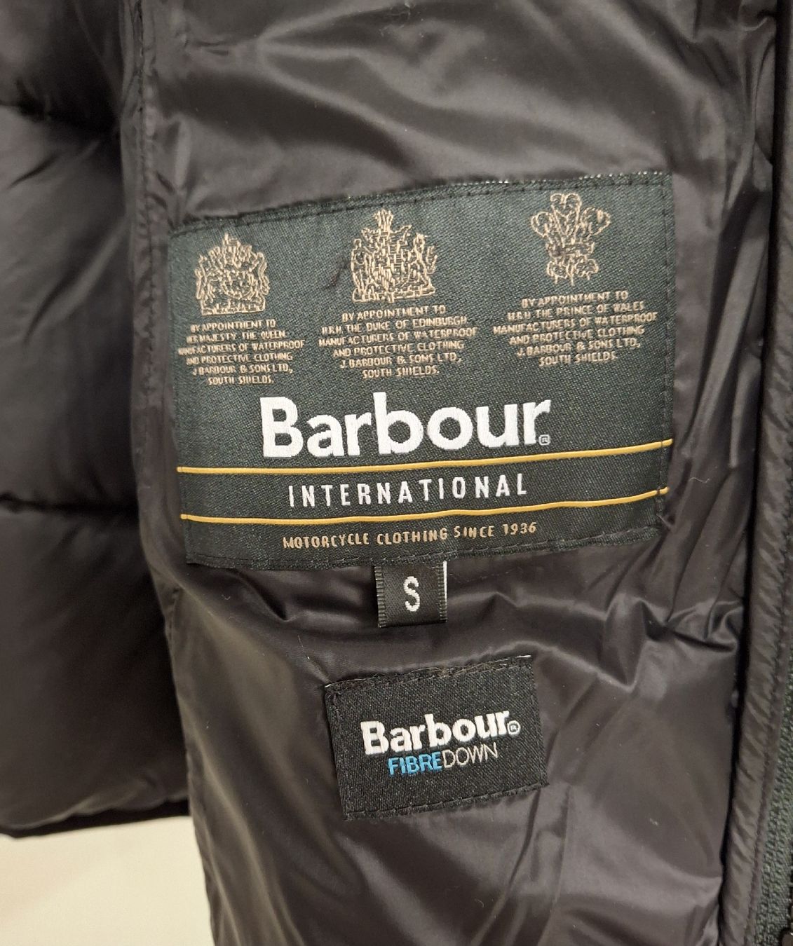 Barbour Giacche & Cappotti: Barbour International Boys – Nuovo (secondo la descrizione) da Egg b. Zürich venduto da Pronsch