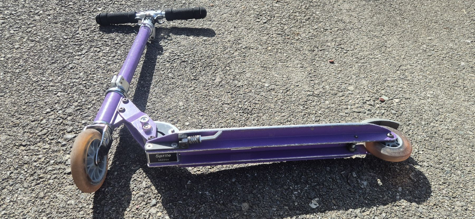 Micro Kickboard: Micro Scooter, lila, gebraucht, Sommer! – Usato da Illhart venduto da Markus203 3