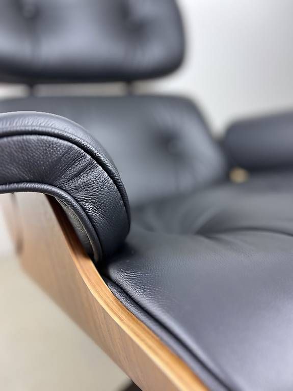 Poltrone: Designer Lounge Sessel und Ottoman - Echtes Leder – Nuovo e nell'imballaggio originale da Münchenstein venduto da AndreHaus 4