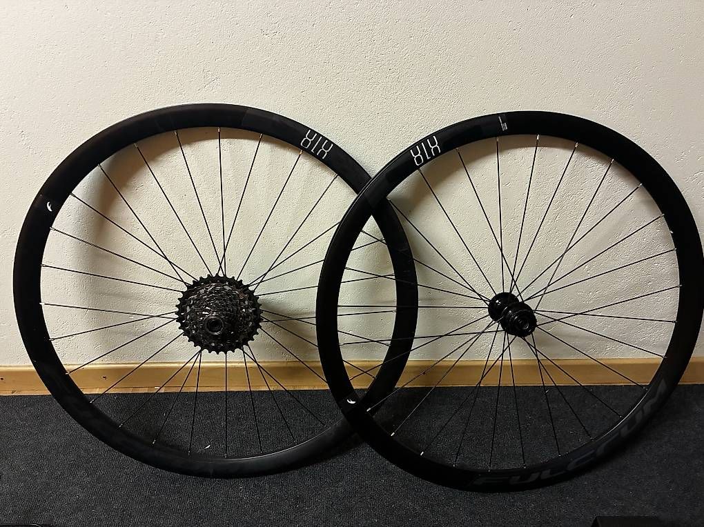 Vélos: Scott addict rc pro  – D'occasion à Denens par ran_9gj2 3