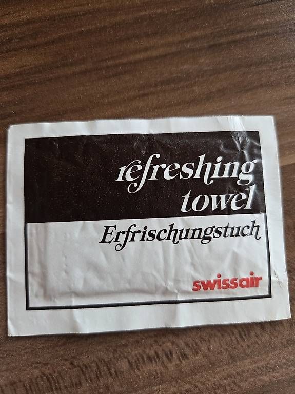 Swissair Altro in  Abbigliamento & Accessori: Swissair Erfischungstuch – Usato da Rafz venduto da Benny912 1