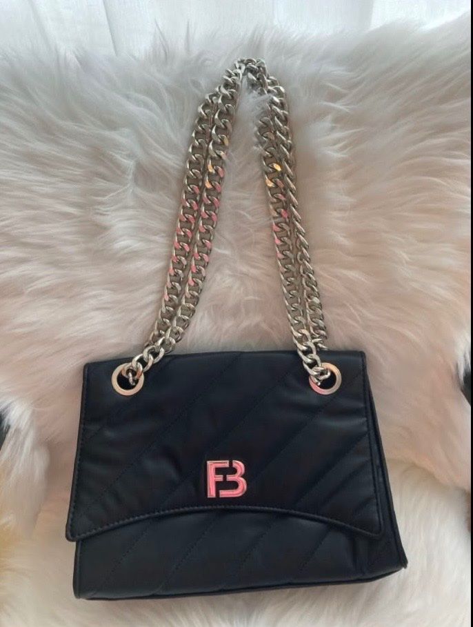Borse da donna: Tasche – Usato da Küssnacht am Rigi venduto da Anacerna