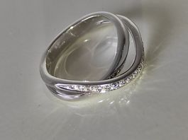 18K Weissgold - Ring mit Brillanten, modernes Design, sauber