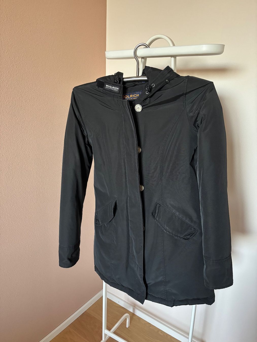 Woolrich Giacche: Woolrich Damen Winterjacke Parka Schwarz Gr. XS – Usato da Buchrain venduto da Fabs279 1