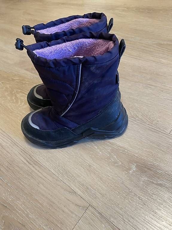 Scarpe per ragazze: Superfit Winterstiefel Gr 30 – Usato da Zürich venduto da JuliaSavv 1