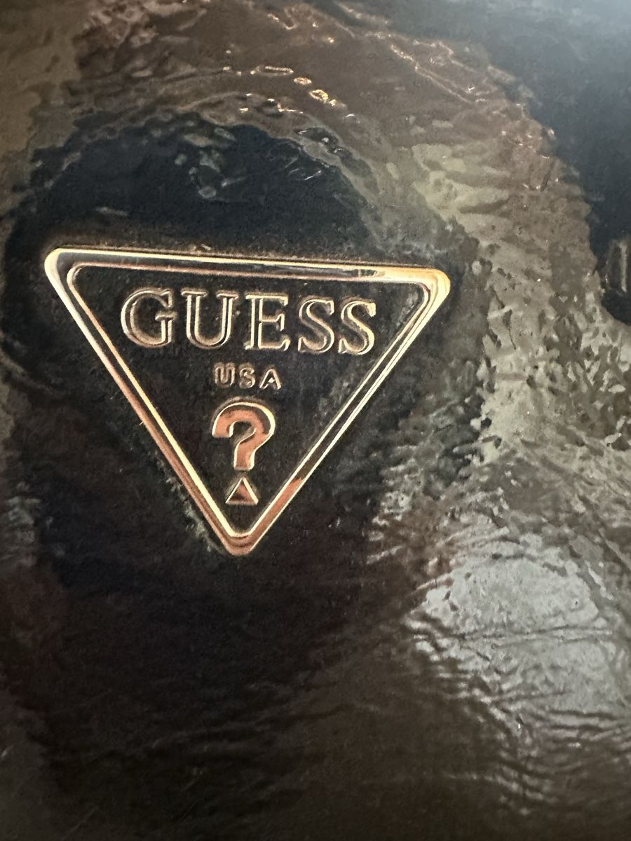 Guess Borse da donna: Elegante schwarze GUESS Handtasche – Nuovo (secondo la descrizione) da Wichtrach venduto da sarai01 7