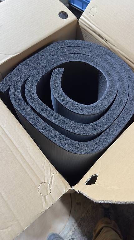 Füllmaterial: Armacell ArmaFlex Isolierplatten selbstklebend 32 mm – Gebraucht aus Gipf-Oberfrick von Fam.Mueller.Wittnau