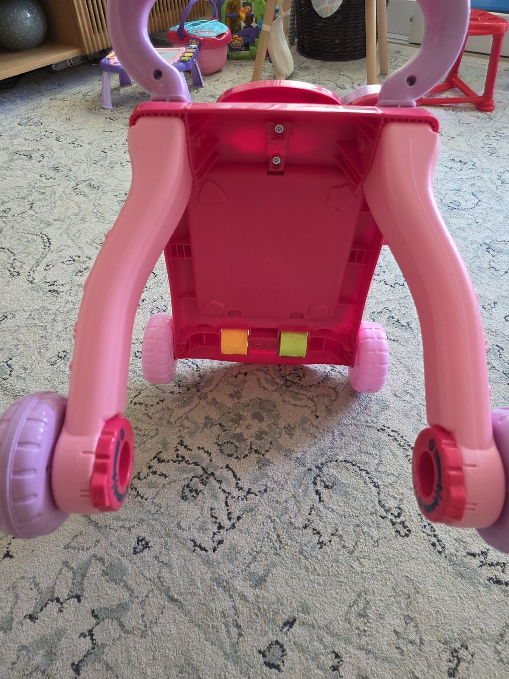 Aides à la marche: VTech Activity Walker Pink perfect condition (15 CHF) – D'occasion à Zürich par Dani.M6 4