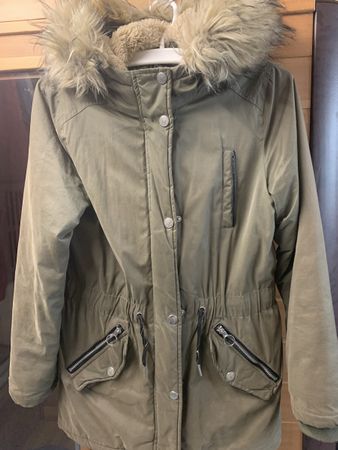 Mädchen Wintermantel/Parka Gr. 176