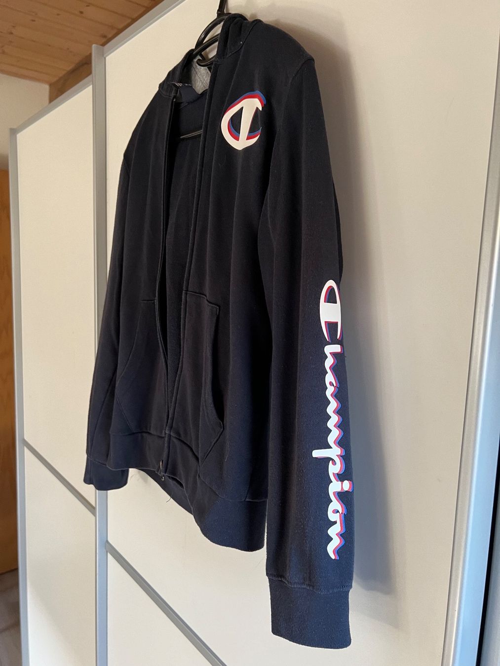 Giacche & Cappotti: Champion Jacke Jungs 150-155 – Usato da Ettingen venduto da Niclu75 1