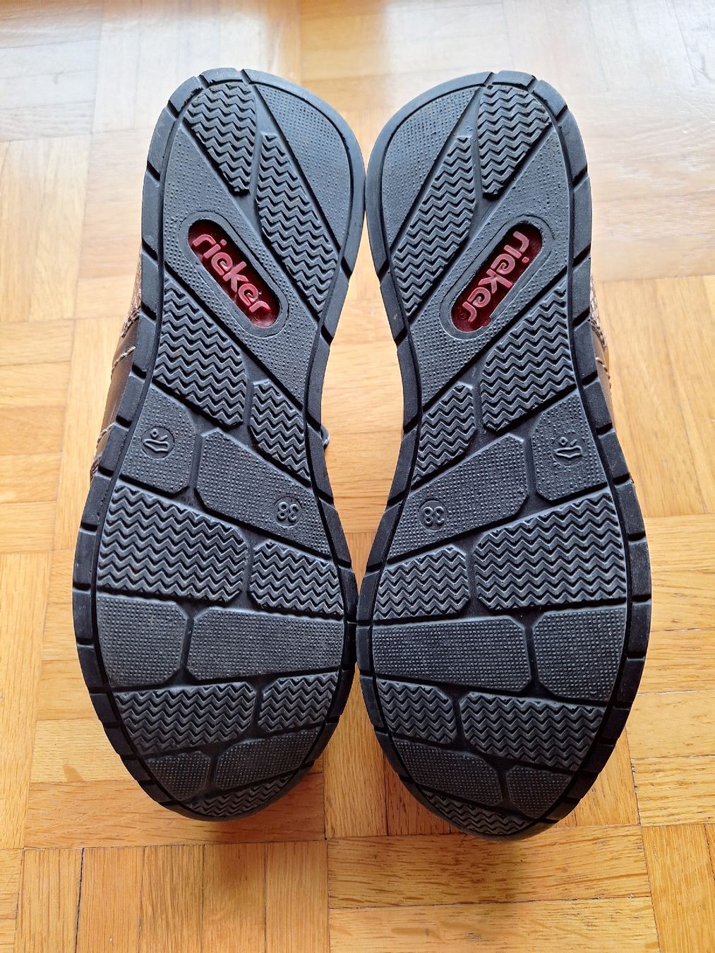 Rieker Scarpe da donna: NEUE Sneaker von rieker, gr. 38 – Nuovo e nell'imballaggio originale da Utzigen venduto da Velvet8 2
