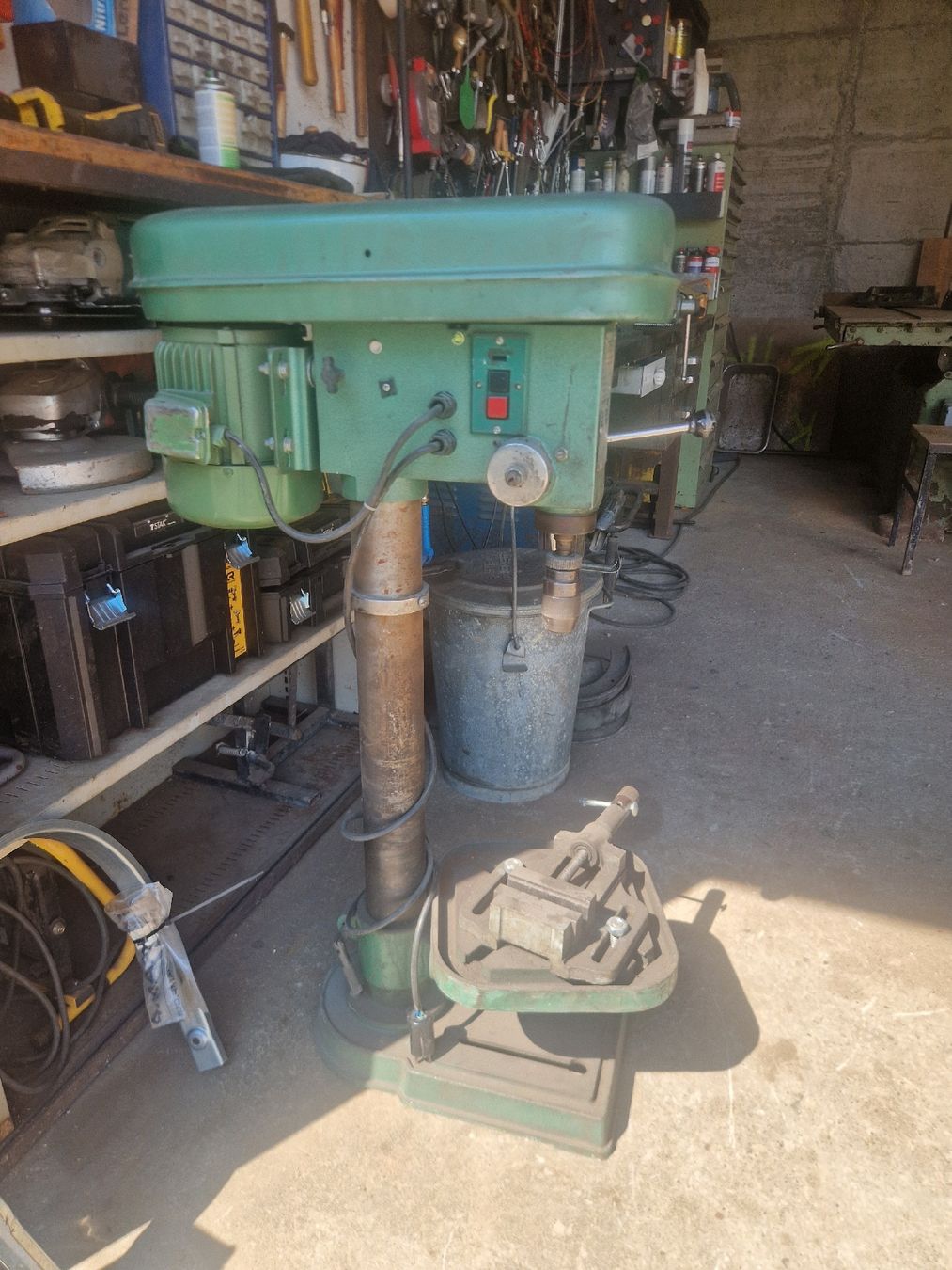 Perceuses: Ständerbohrmaschine – D'occasion à Sumiswald par ForstCounty 3