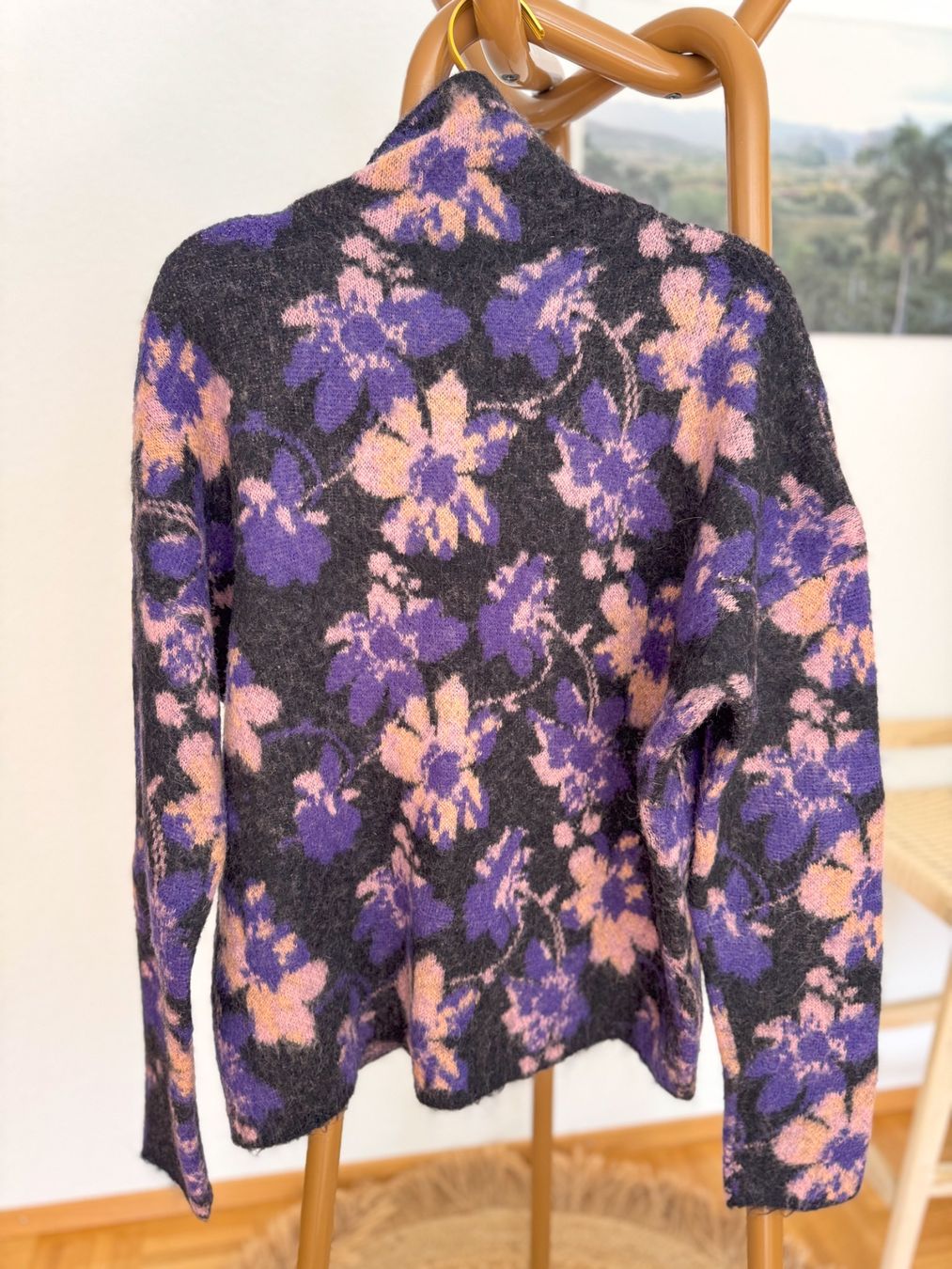 Maje Maglioni & Felpe: Maje Pullover Blumenmuster lila/schwarz Gr. M/38 – Usato da Biberstein venduto da evolution89 2