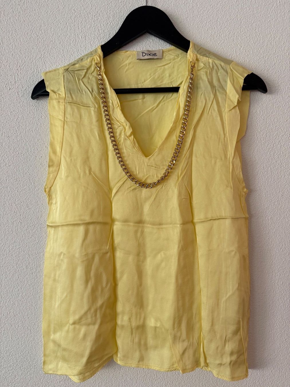 Lotti di vestiti: Sommer Damenbekleidung – Usato da Luzern venduto da carstenpanzner 5