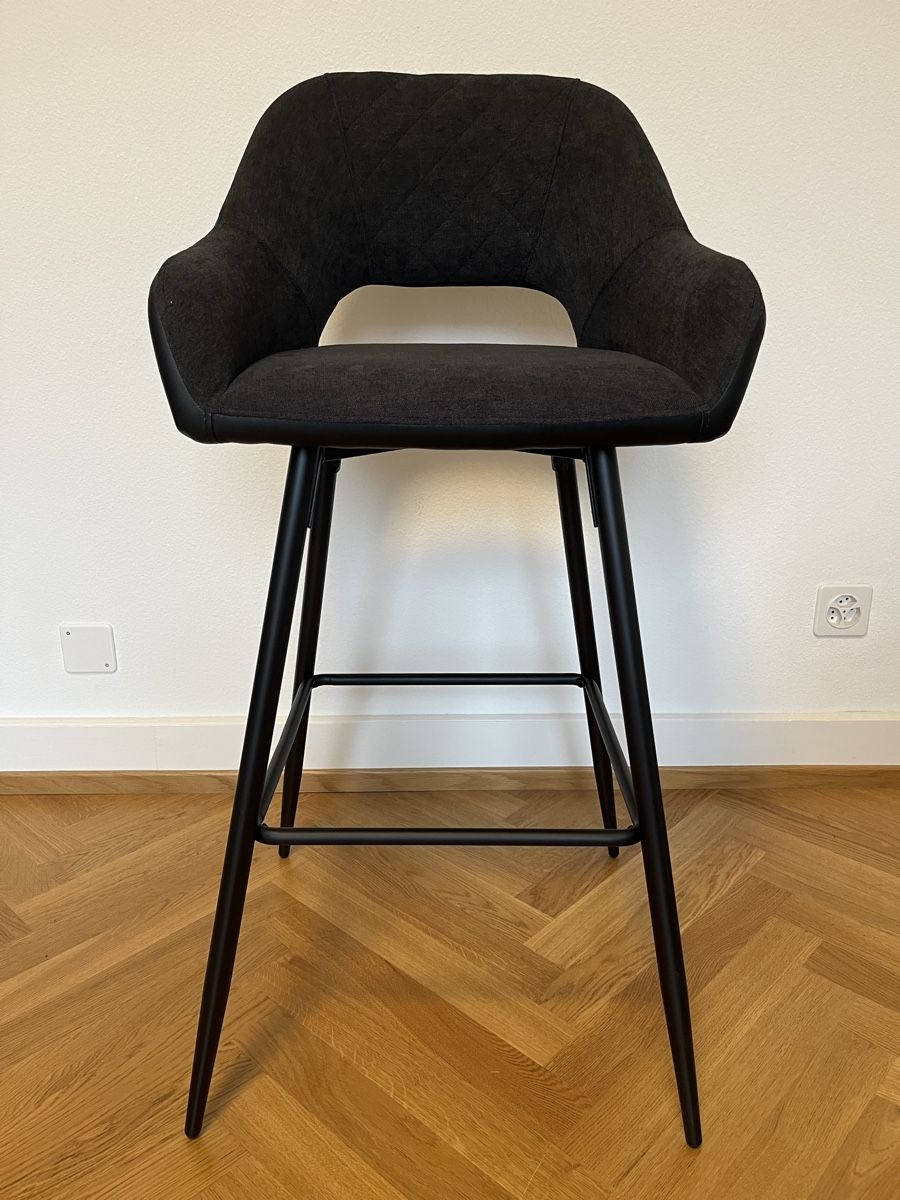 Seggioloni: 2 Barstühle, neu und unbenutzt – Nuovo e nell'imballaggio originale da Basel venduto da han_wfg7 1