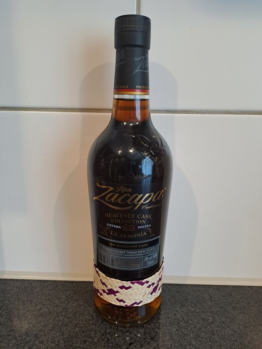 Zacapa Bevande alcoliche: Ron Zacapa Centenario La Armonia Limited Release Nr. 3 – Nuovo e nell'imballaggio originale da Elsau venduto da Kellerraeumung 1