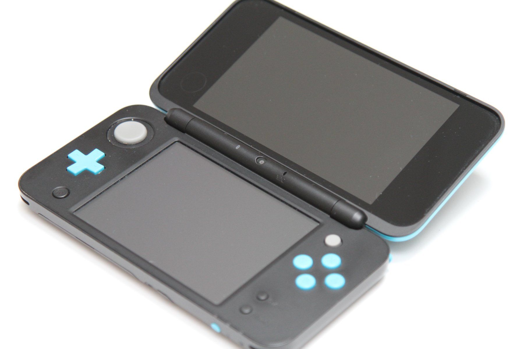 Nintendo Console: New Nintendo 2DS XL mit Spielen – Usato da Basel venduto da camelot99 3