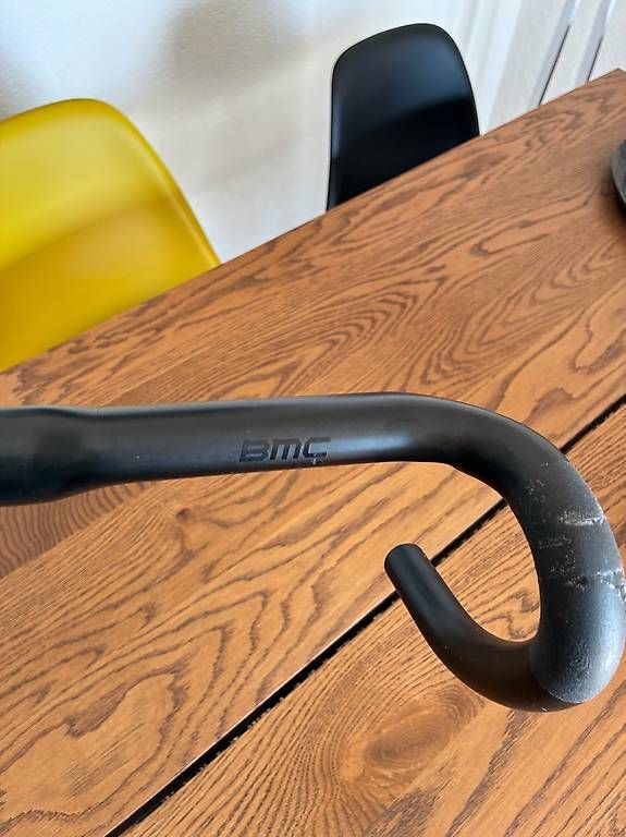 BMC Pezzi di ricambio: Cintre Bmc RCB 01 Carbon 42cm – Usato da lausanne venduto da frony 1