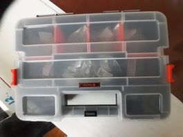 Sortiment 422 Teile - Ketten, Verschlüsse und Kettenringe