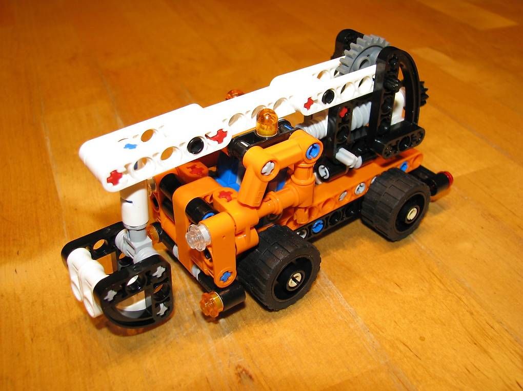 Lego Giocattoli: Lego Technik 42088 Cherry Picker – Usato da Wangen b. Olten venduto da Binggeli4
