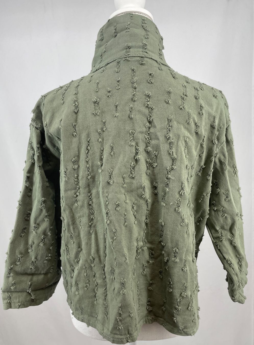 Giacche: AMBRA veste kaki 3/4 – Usato da Lausanne venduto da PlusValue_Lausanne 1