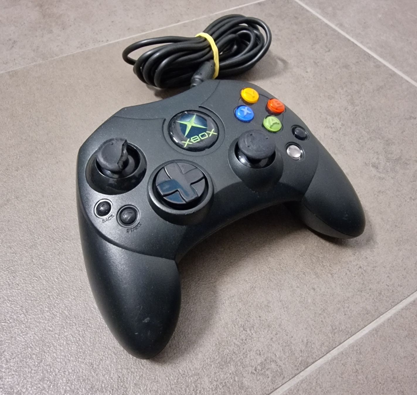 Microsoft Controller: Original XBOX Classic Controller - schnelle Lieferung – Gebraucht aus Birsfelden von Dealgoenner24 2