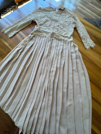 ZARA Boho Spitzen-Kleid Plisée Rock, Gr. S TRAUM wie neu