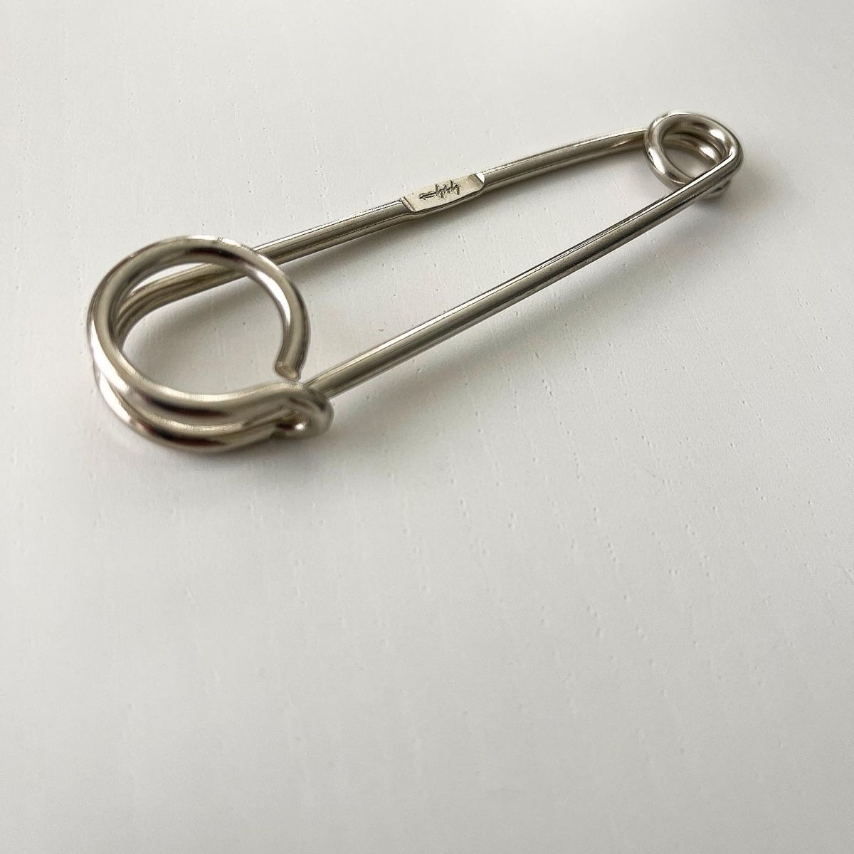Spille & Fermagli: YOHJI YAMAMOTO Safety Pin – Nuovo (secondo la descrizione) da Emmen venduto da Avviivva_Com2023 2