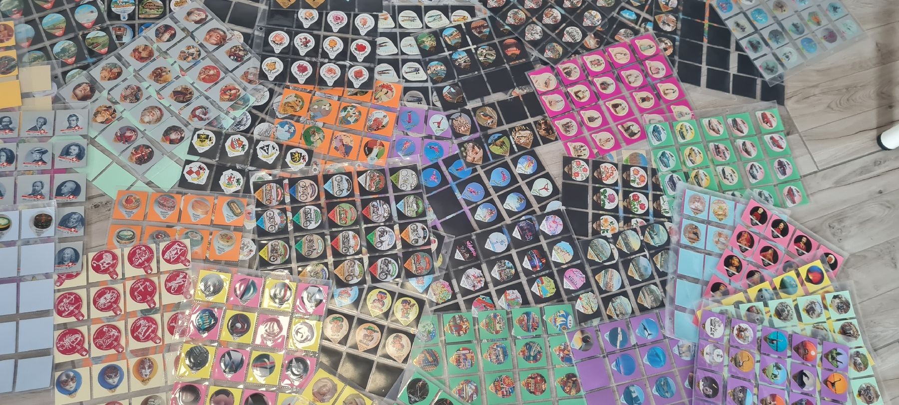Opercules: Collection d'opercules rares ancienne! – D'occasion à Montcherand par laetitia99 2