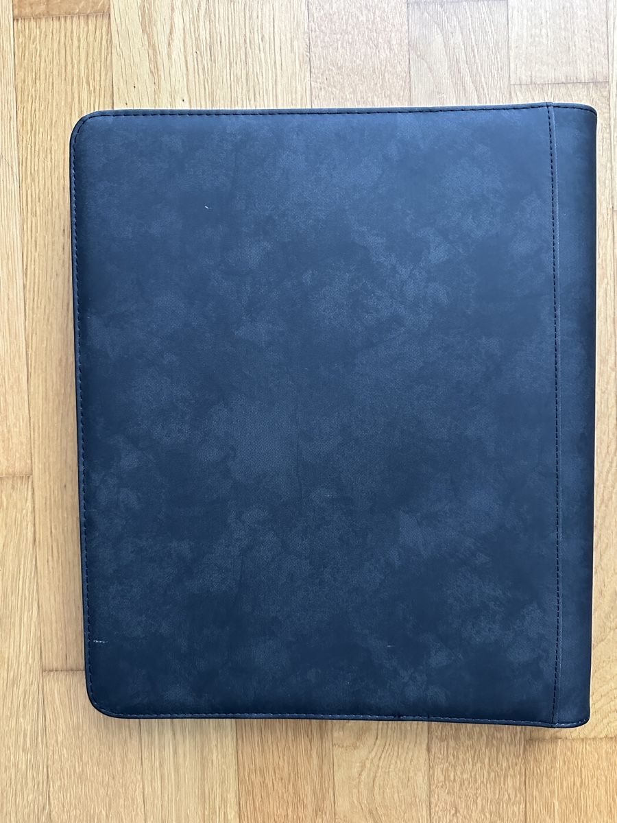 Libri: Trading Card Binder – Nuovo (secondo la descrizione) da Schüpfen venduto da Poly_pi 3