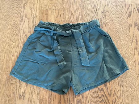 kurze Shorts (olivegrün)