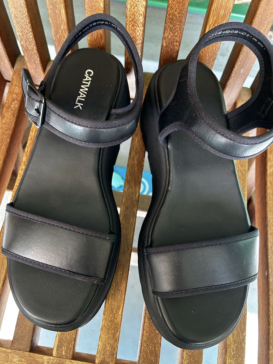 Damenschuhe: Sandales Catwalk neuves / taille 39 – Neu (gemäss Beschreibung) aus Meyrin von Bronx86 2