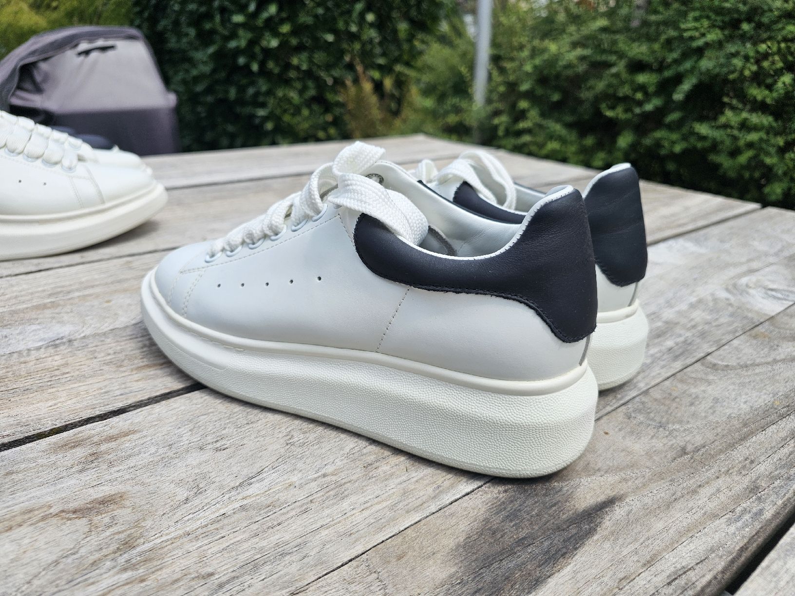 Alexander Mcqueen Herrenschuhe: Alexander McQueen Sneaker Gr.42 – Gebraucht aus Oberwil BL von 007re 4