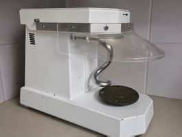 Professionelle Knetmaschine / Teigmaschine